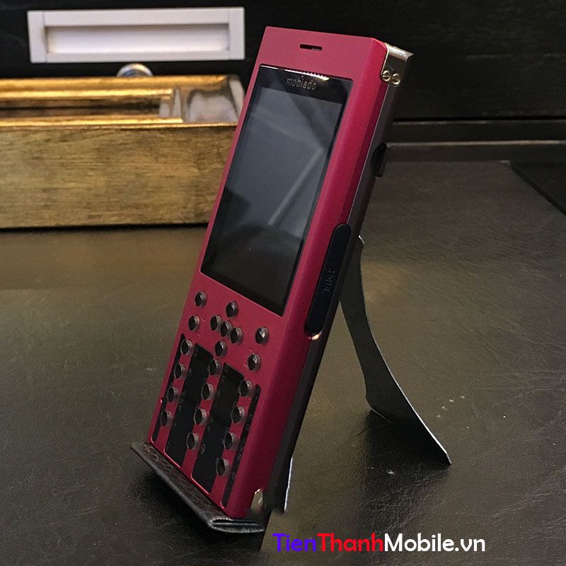 Mobiado Professional 3 VG Rubis