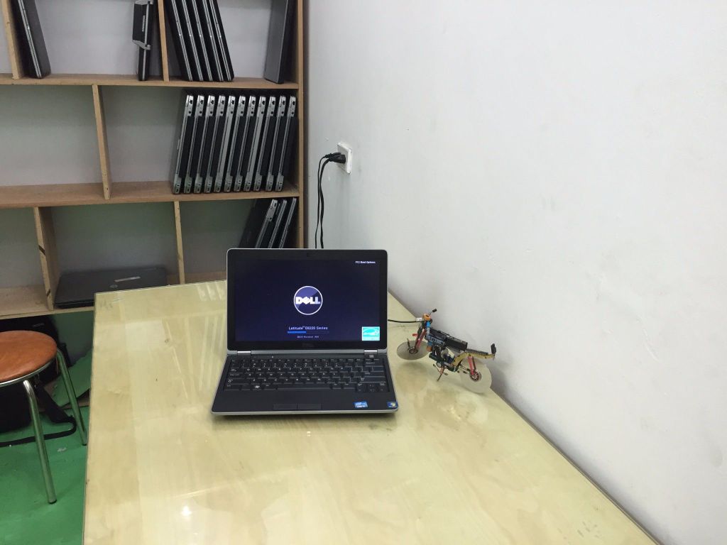 Dell E6220 core i5-2520, Ram 4G, Ổ 250G, 12.5 LED
