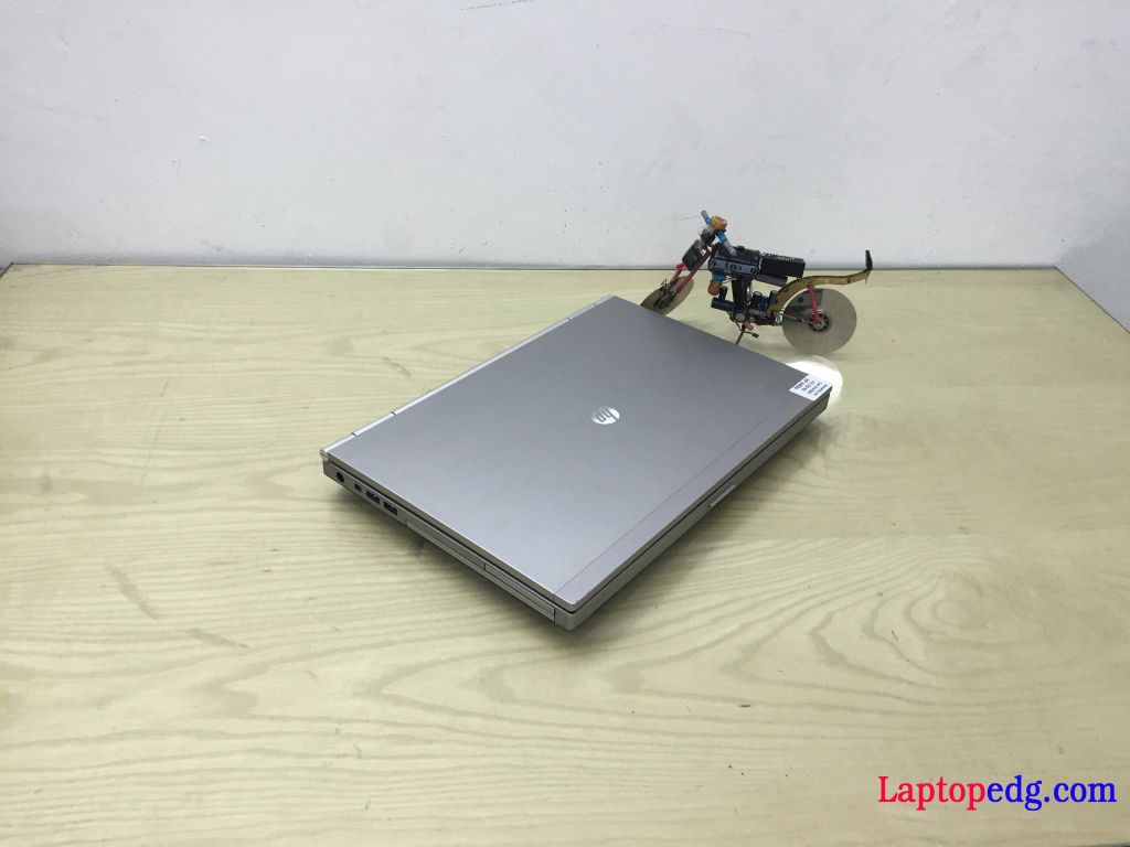 HP 8460p ( i7-2620, Ram 4G, Ổ 320G, 14.0LED )