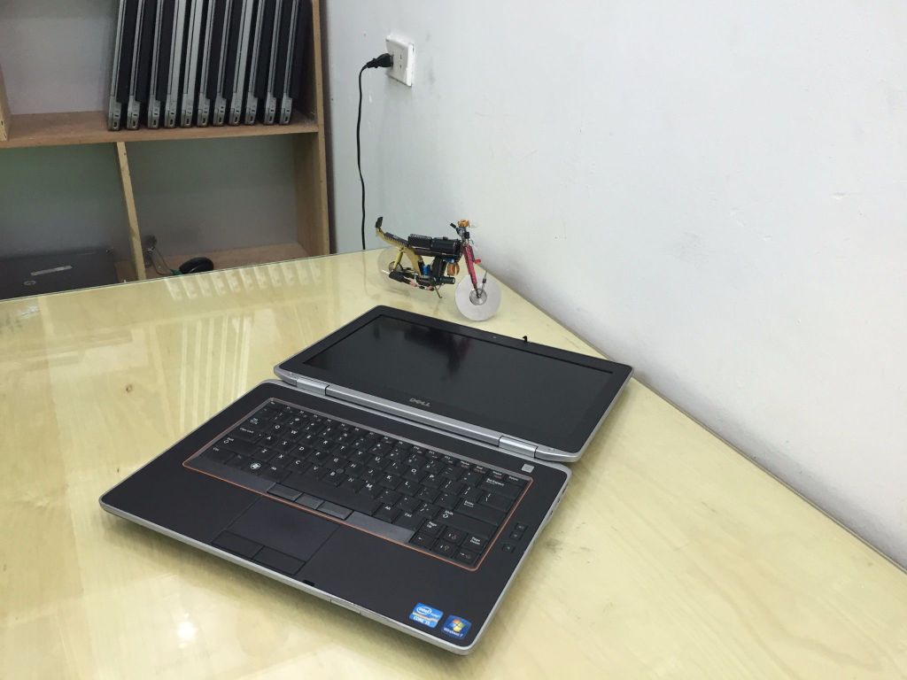 Dell E6420 i5-2520M, R 4G, Ổ 250G, Cạc rời, 14.0LED HD+