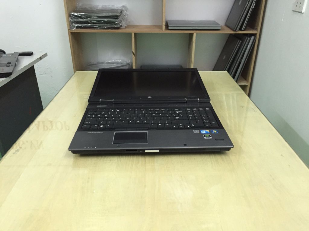 HP 8540W i7-720Q, Ram 4G, Ổ 250G, FX880M, 15.6FHD