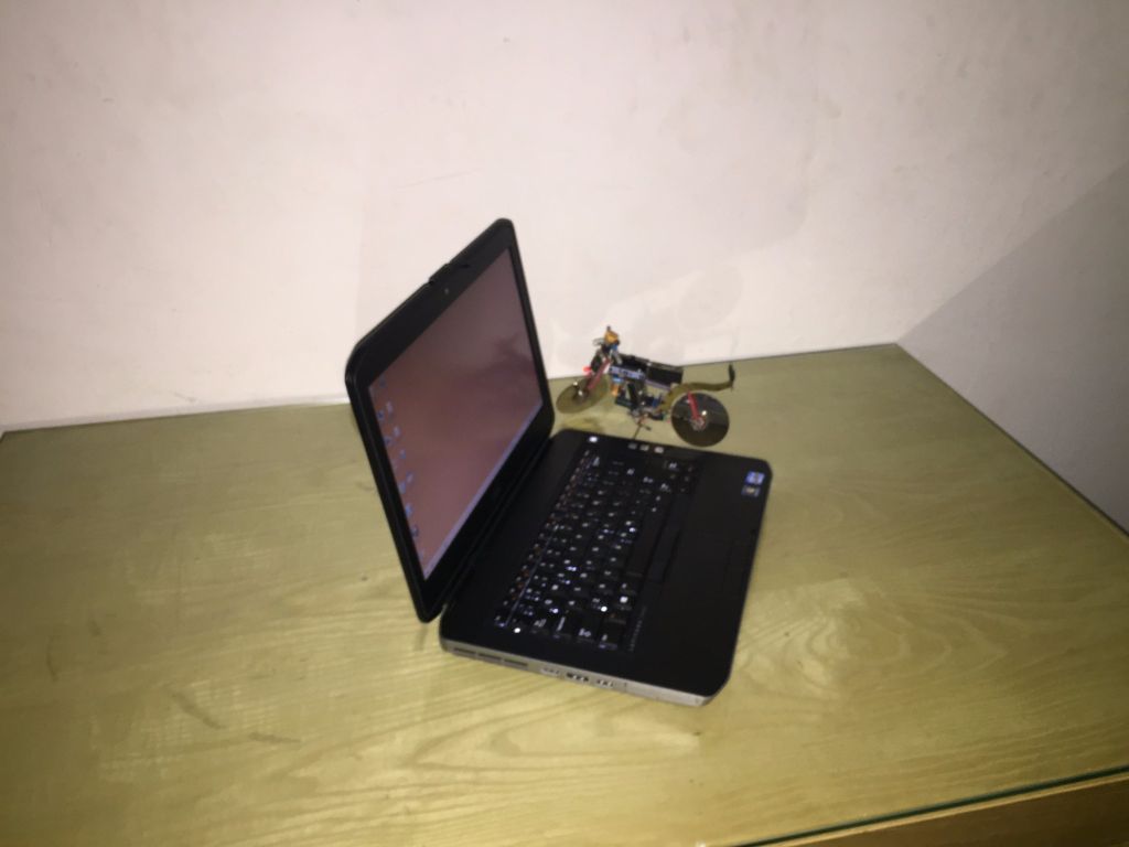 Dell E5430 i5-3320M, Ram 4G, Ổ 250G, Màn 14.0 LED HD