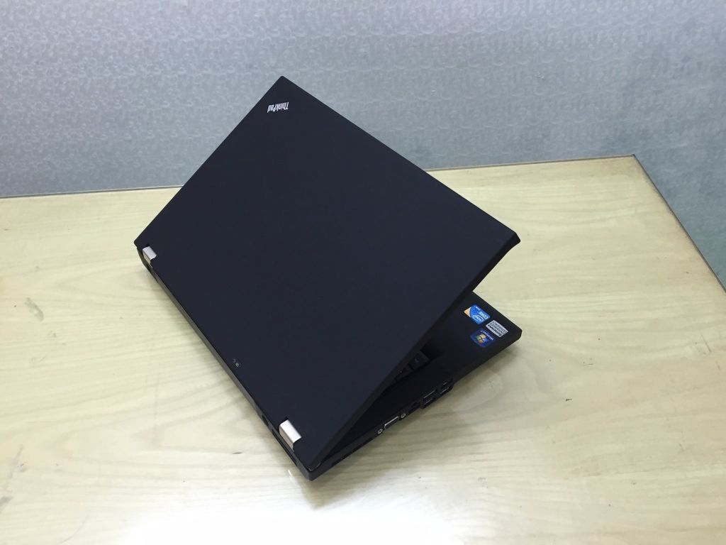 Lenovo T410 core i5-520M, Ram 4GB, Ổ 250GB, Cạc rời , màn hình 14.1 LED
