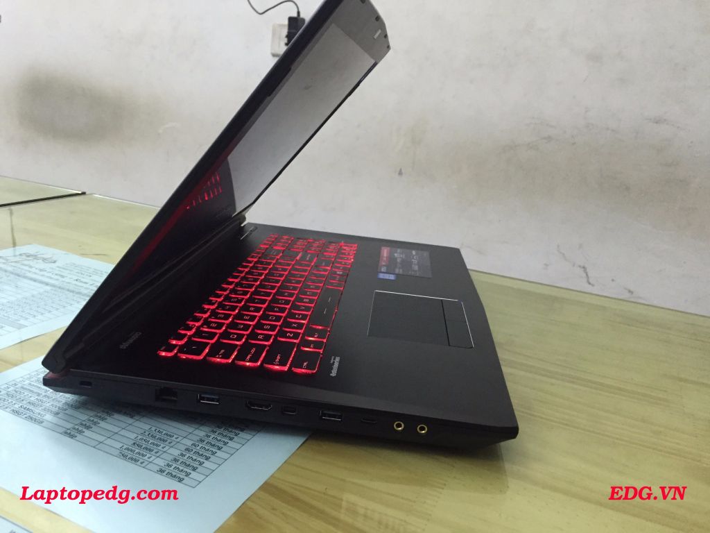 MSI GE72 core i7-6700HQ, Ram 16GB, Ổ SSD 128GB + HDD 1000GB, Cạc hình GTX960, Màn 17.3FHD