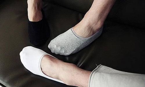 Tips 3 cách chọn tất lười cho cả chàng và nàng!