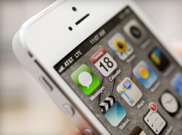 Apple bị kiện vì giấu lỗi trên iPhone 5
