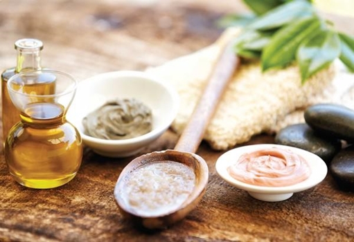 tay-da-chet-bang-muoi-bien-dau-olive