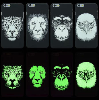 Ốp lưng Iphone 6/6s Forest King Trắng Đen, 3D, Dạ quang trong tối cực mạnh, Đẹp, Giá rẻ TpHcm