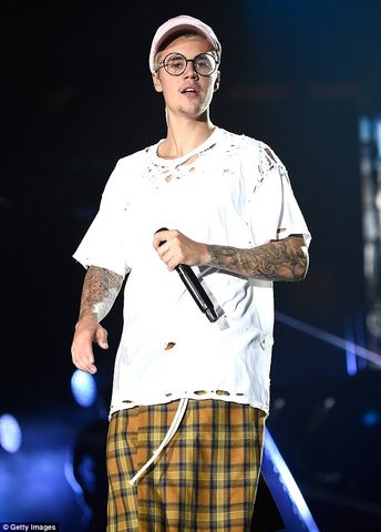 Kính mát hàng hiệu Abama Justin Bieber