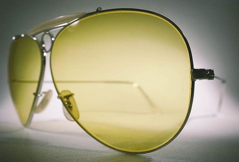 Kính mát phi công hàng hiệu RayBan