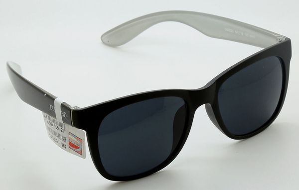  KÍNH MÁT DIAMOND D4003S-WHT 54-18 