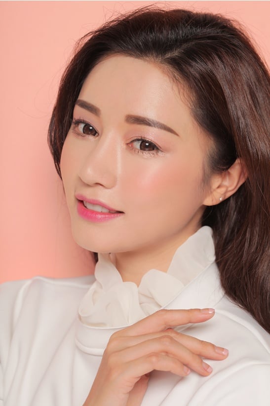 5 cách kẻ eyeliner kiểu Hàn cho bạn thay đổi phong cách