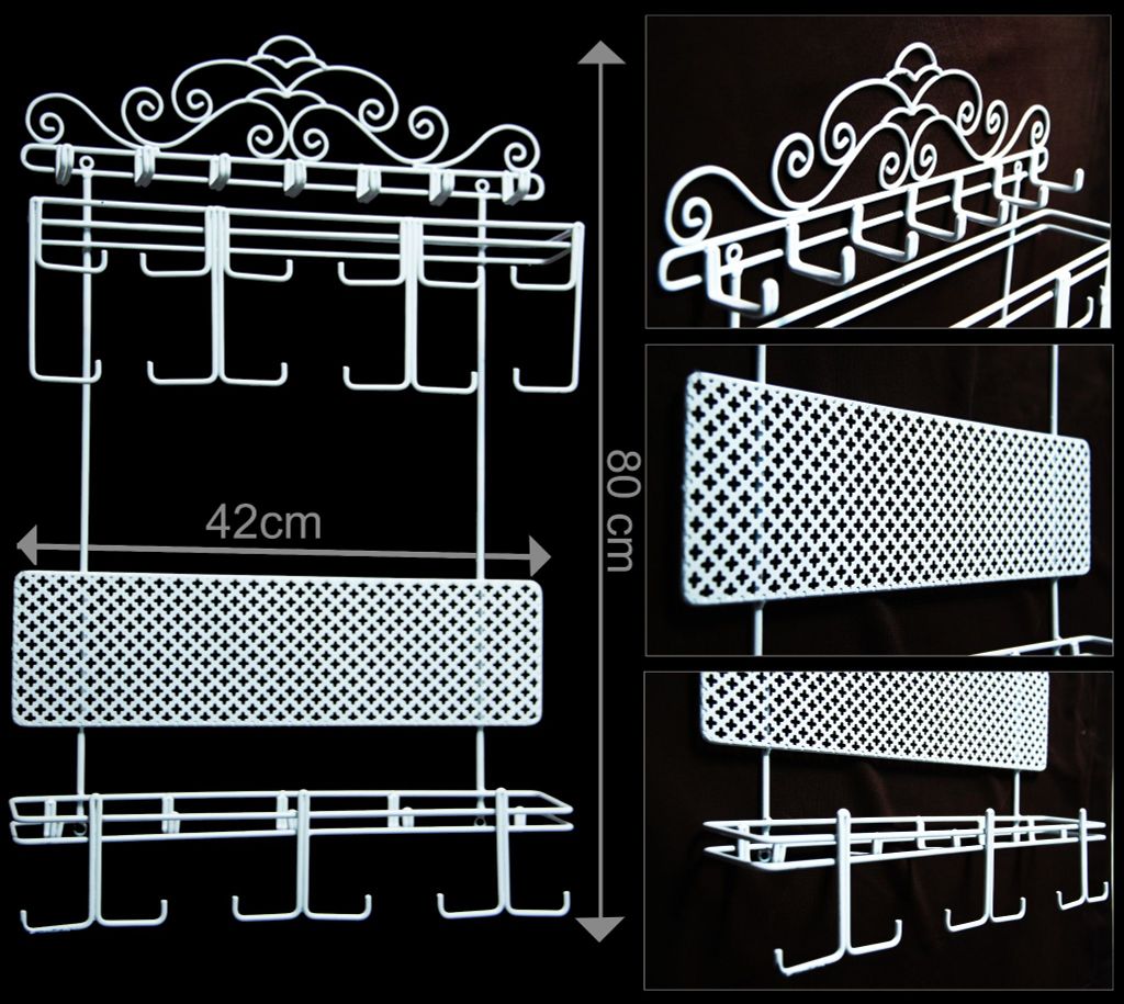 ke-treo-do-trang-suc-sat-my-thuat