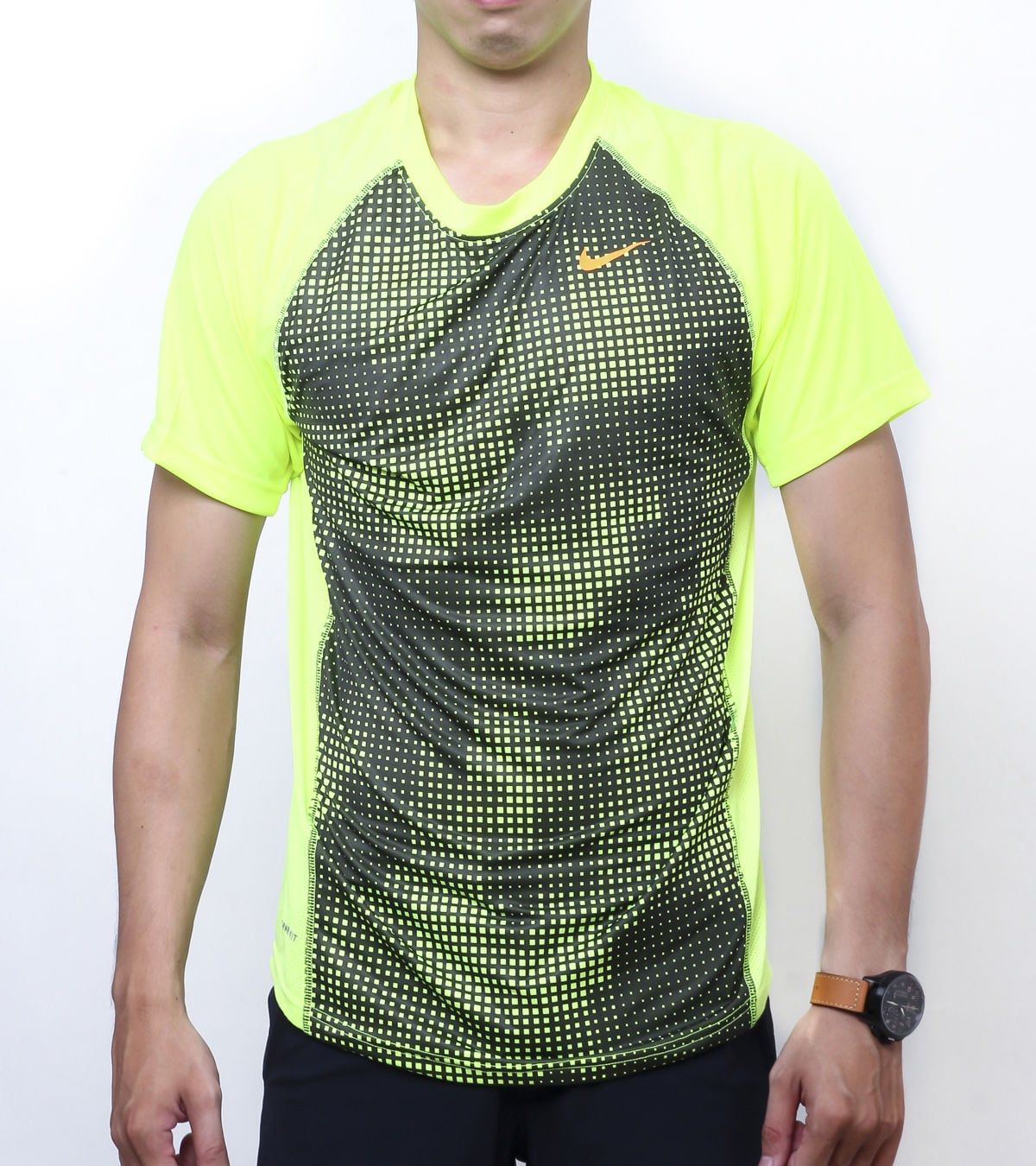  Nike - Áo Thun Thể Thao Nam DRI - FIT Họa Tiết (Xanh Neon Phối Đen) 