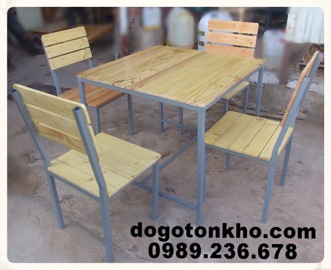 Bộ bàn ghế chân sắt mặt gỗ thông