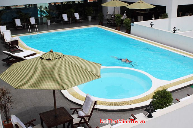 Rex Hotel chọn Nội Thất Nhựa Giả Mây Minh Thy là nhà cung cấp bàn ghế nhựa giả mây