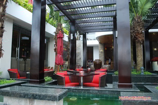 bàn ghế nhựa giả mây