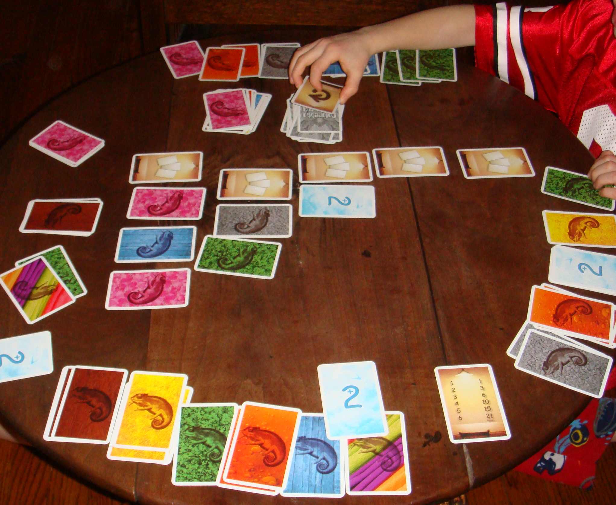 Card game board game. Настольные игры своими руками. Интересные карточные игры для детей. Идеи для настольных игр своими руками. Интересные настольные игры для компании.