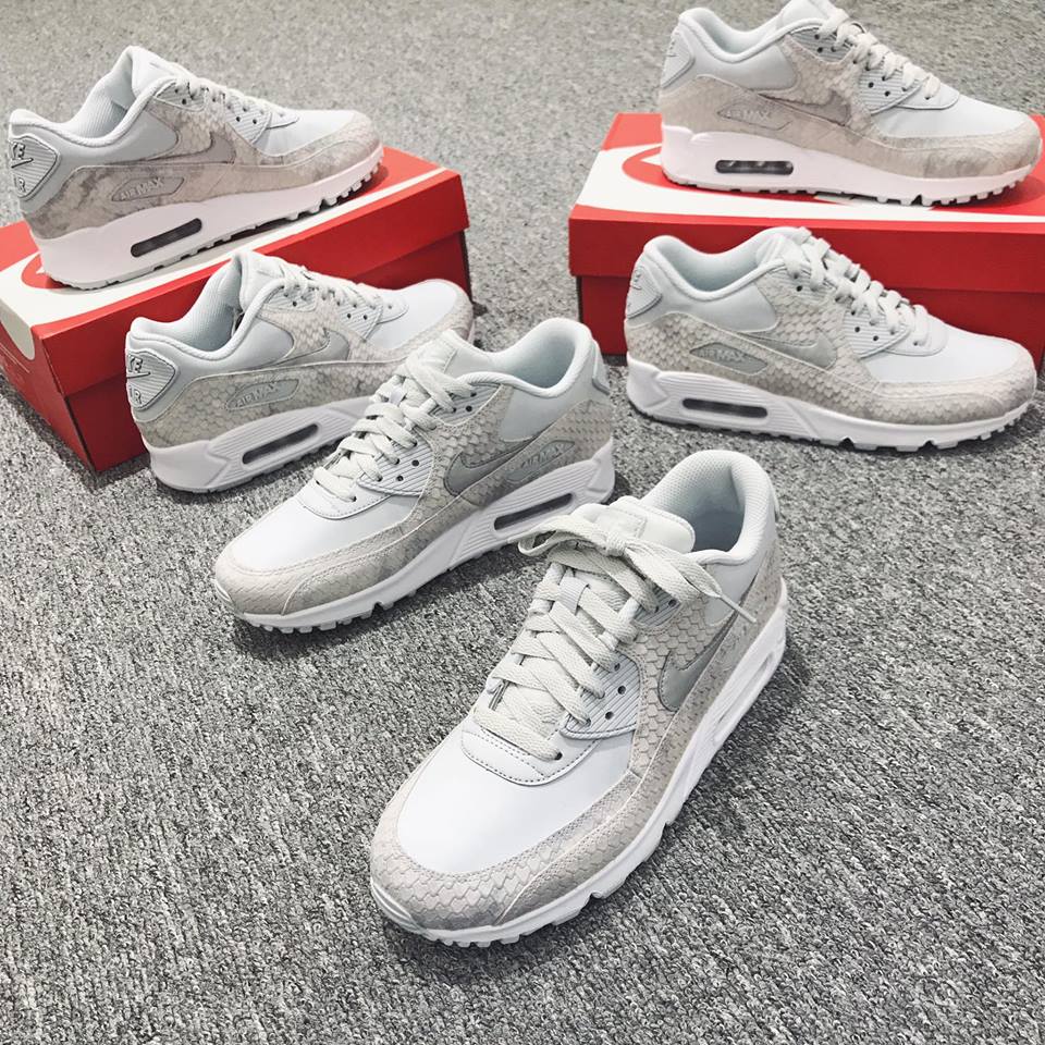 NIKE AIR MAX 90 ULTRA 2.0 SE TEAM RED pour 25,00