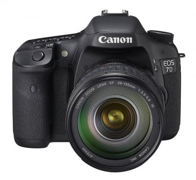 Canon EOS 7D (EF-S 28-135mm F3.5-5.6 IS USM) Lens Kit