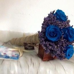 Bó Hoa Cưới Lavender kết hợp Hoa Hồng