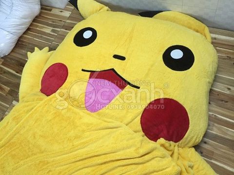 nem thu bong pikachu