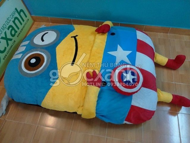 Nệm bông ép hình Minion Captain America Mền nhung 2 Vỏ bọc 1.6 x 2.1m