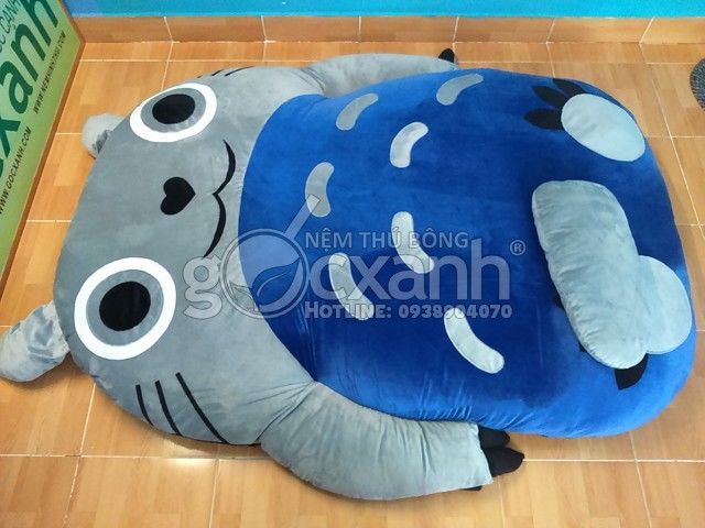 Nệm Totoro miệng mèo xanh xám (1.6 x 2.1m)