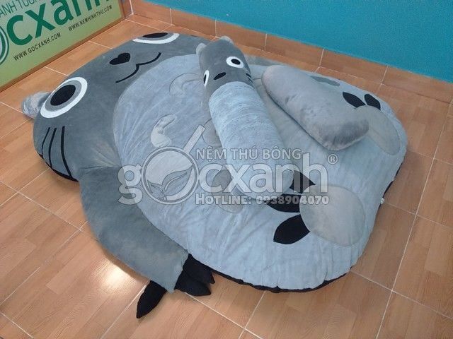 Nệm Totoro miệng mèo (1.4 x 1.9m)