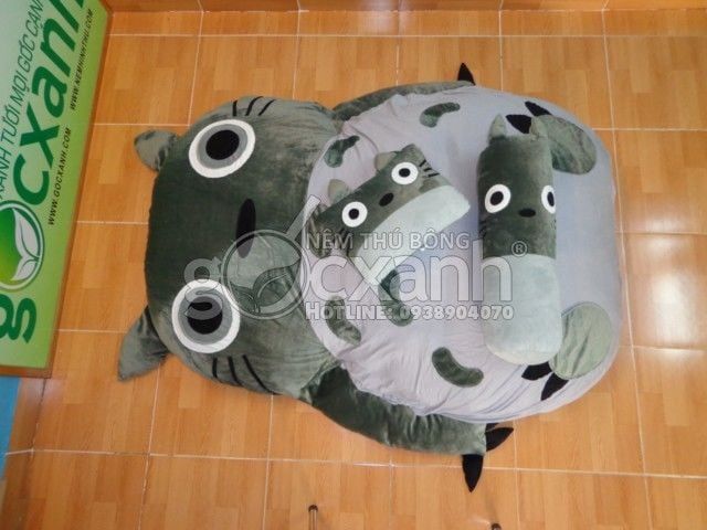 Nệm Totoro ngây thơ, Mền thun cotton lụa, Gối nằm (1.2 x 1.8m)