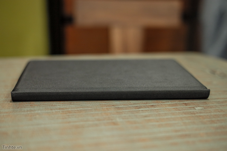 Trên tay bàn phím kiêm case cho iPad Pro: Logitech Create: to, nặng, bấm không thích, bảo vệ tốt