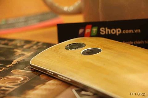 Moto X: Điện thoại Mỹ siêu rẻ, độc quyền tại FPT Shop