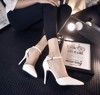 Giày cao gót nữ xinh xắn màu trắng GCG3001