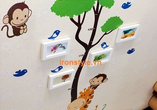 Bộ 4 khung kèm decal thiếu nhi cây xanh