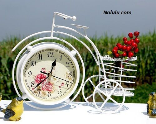 Đồng hồ rổ đựng viết