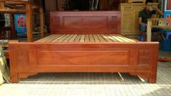 GIƯỜNG GỖ XOAN BẮC 1.8M