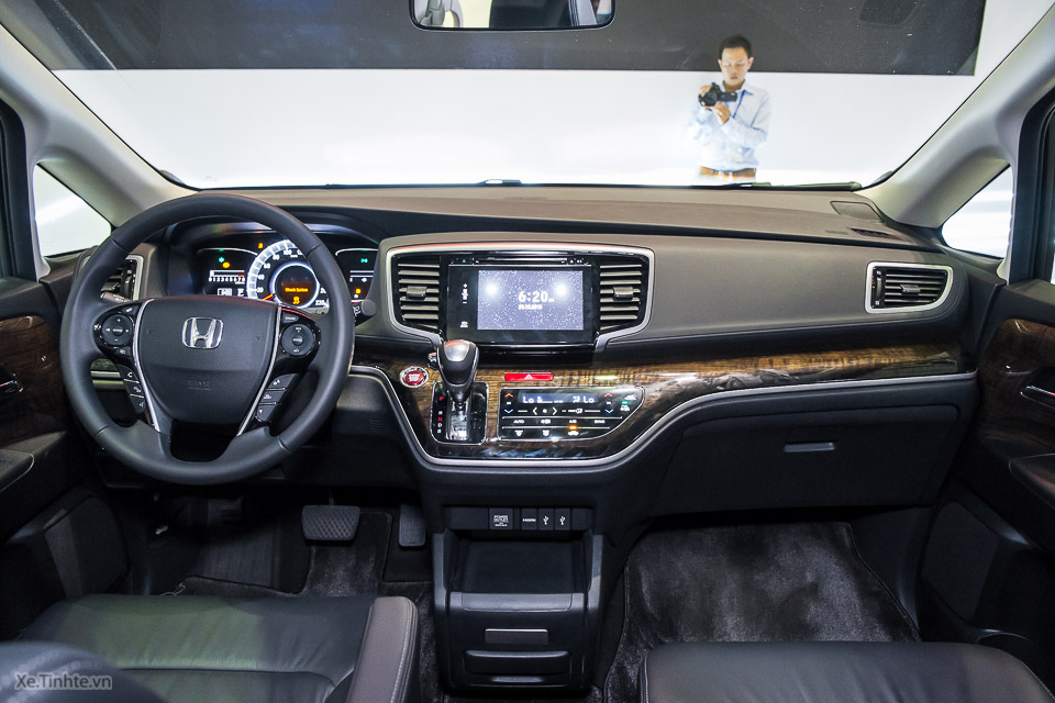 Lái Honda Odyssey và Honda Accord 2016 miễn phí
