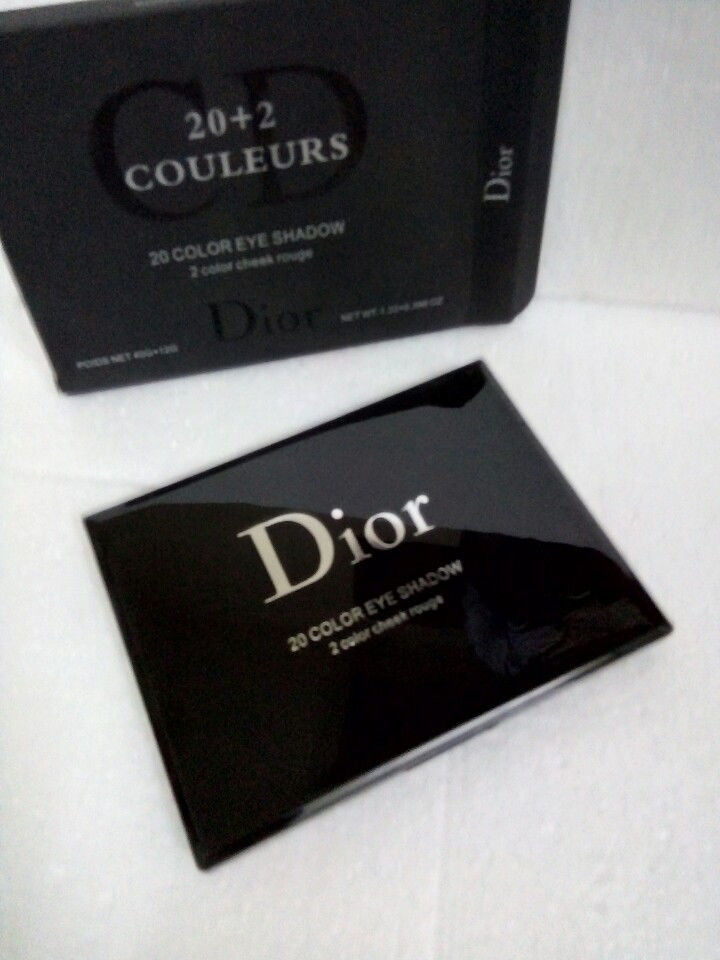 Bộ phấn mắt Dior 22 ô TR065