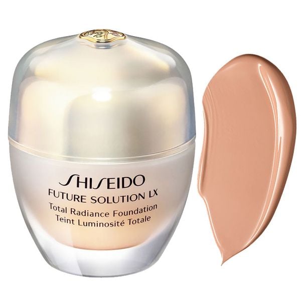 phan nen dang kem shiseido future solution lx total radiance foundation b60