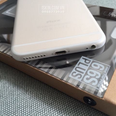 Ốp Lưng iPhone 6s Uniq BODYCON Trong Nhám Siêu Mỏng Chỉ 0.3mm - Chính Hãng Singapore