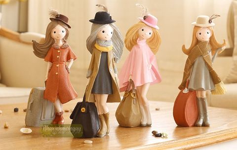 tuong-co-gai-du-lich