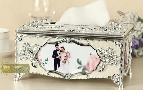 hop-khan-giay-hoa-hong-bac