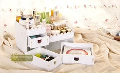 Tủ đựng đồ trang điểm 3 tầng