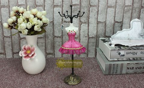 Móc treo trang sức