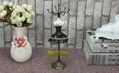 Móc treo trang sức