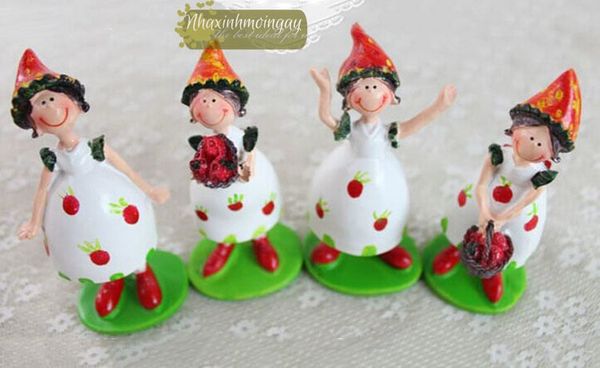Bộ 4 nàng tiên dâu tây