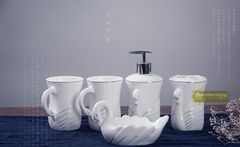 Bộ đồ dùng nhà tắm số 02