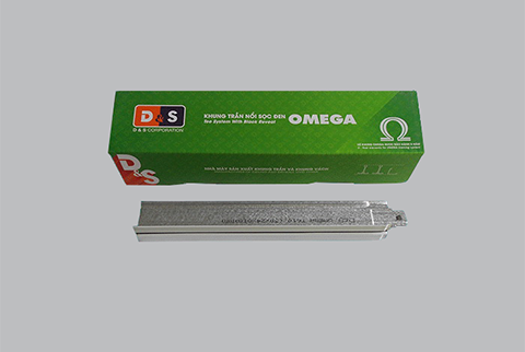 Short Cross T: Omega